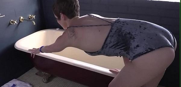  Bathing amateur australian toys her cunt